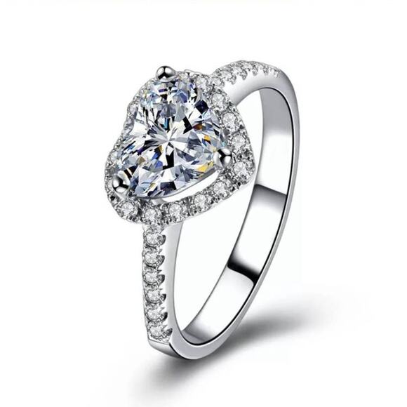 Unbranded Jewelry - Silver Heart Cubic Zirconia Women's Ring Size 8 NEW IN BOX